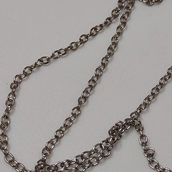 Cute Blue Red And Silver Tone 3 Heart Necklace 16.5 Inches Long - Picture 8 of 11